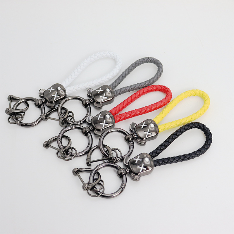 可爱小熊炫酷皮革钥匙扣手工编织绳汽车钥匙情侣金属钥匙链圈饰品