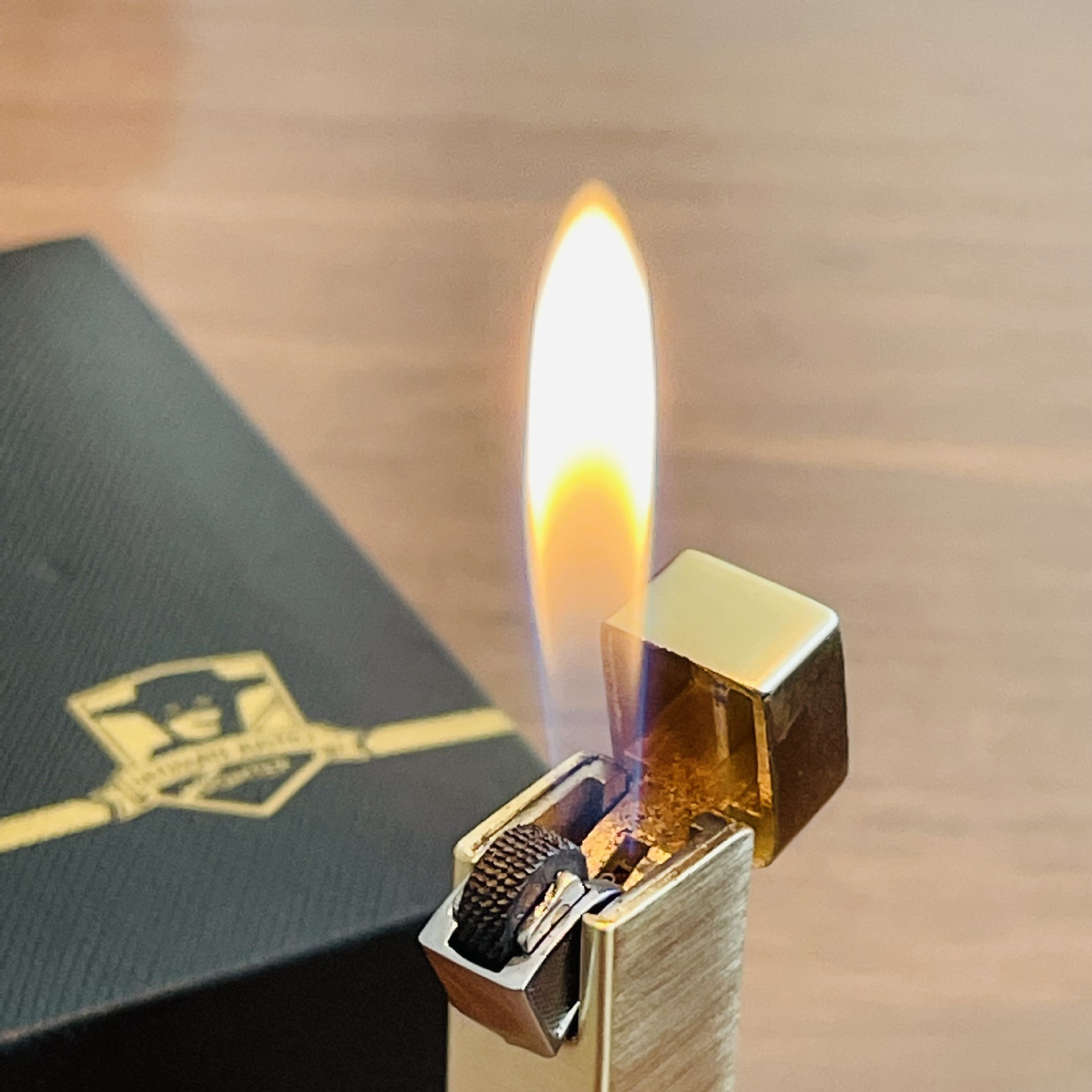 佐罗zorro气体打火机个性复古纤巧女士纤细户外时尚馈赠礼品礼盒