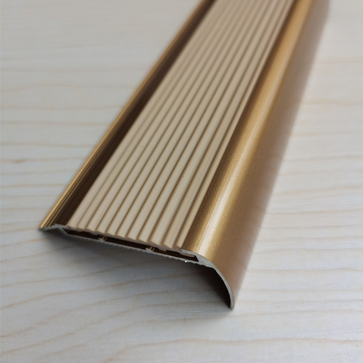 53圆弧k金楼梯防滑条 铝合金地毯地板压边条 带胶条台阶收口线
