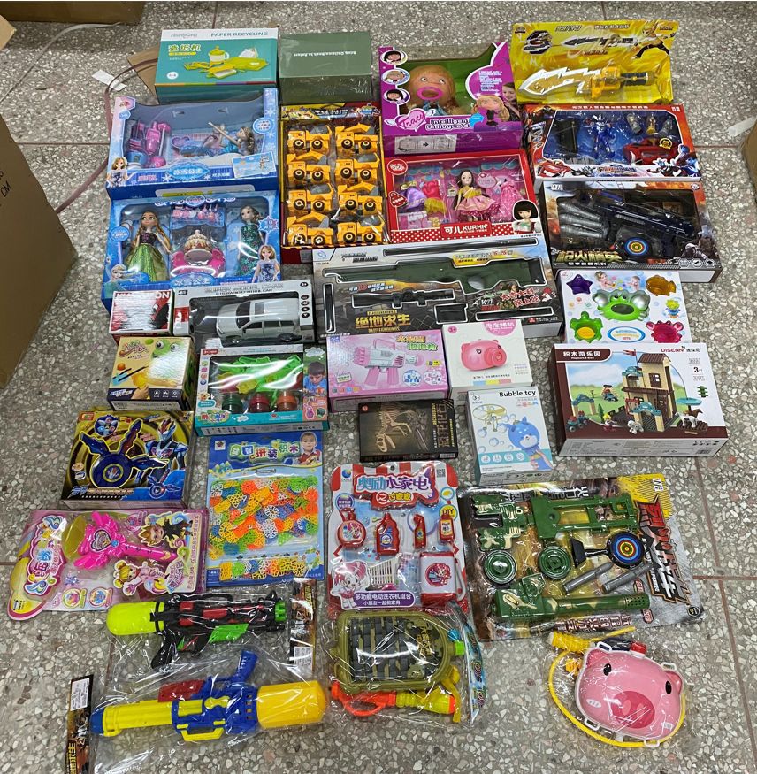 29元39元模式玩具批发地摊大型精品电动摇控车积木娃娃玩具枪混搭