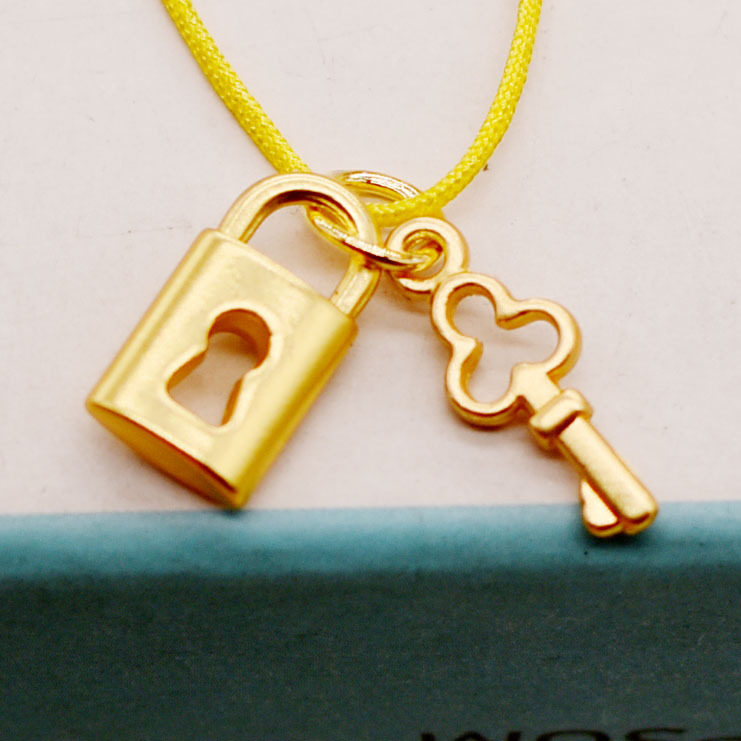 情侣项链配件哑金同心锁钥匙套装吊坠简约锁骨项链手链吊坠挂件