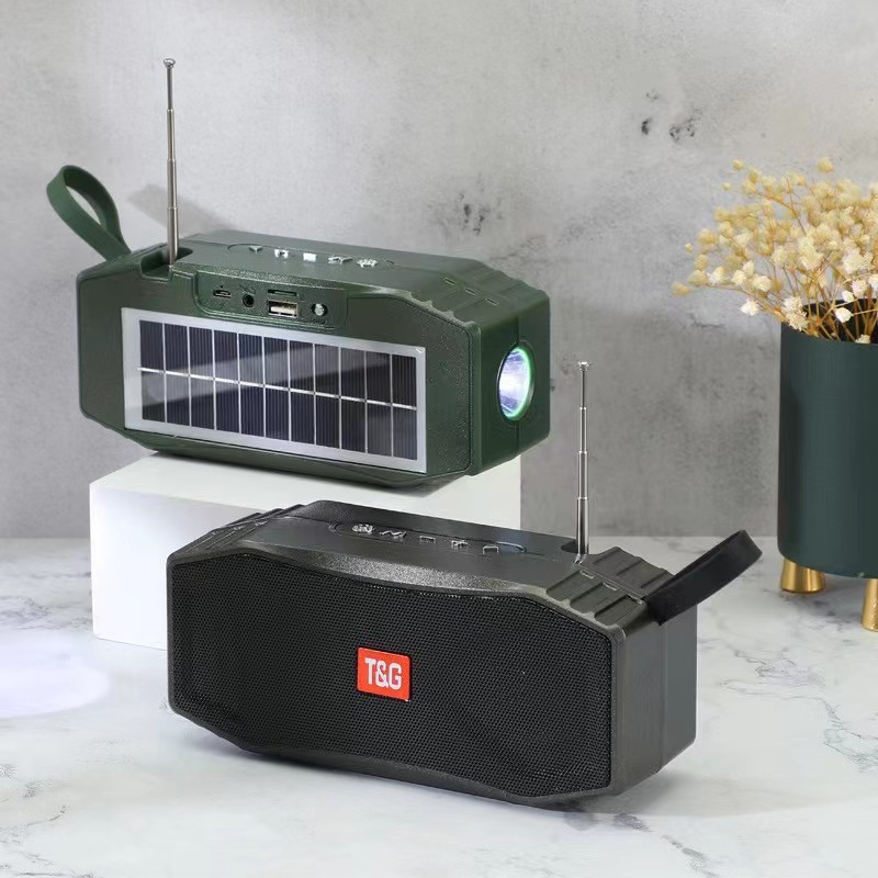 新款tg614太阳能充电蓝牙音箱tws户外收音机便携式音炮手电筒礼品