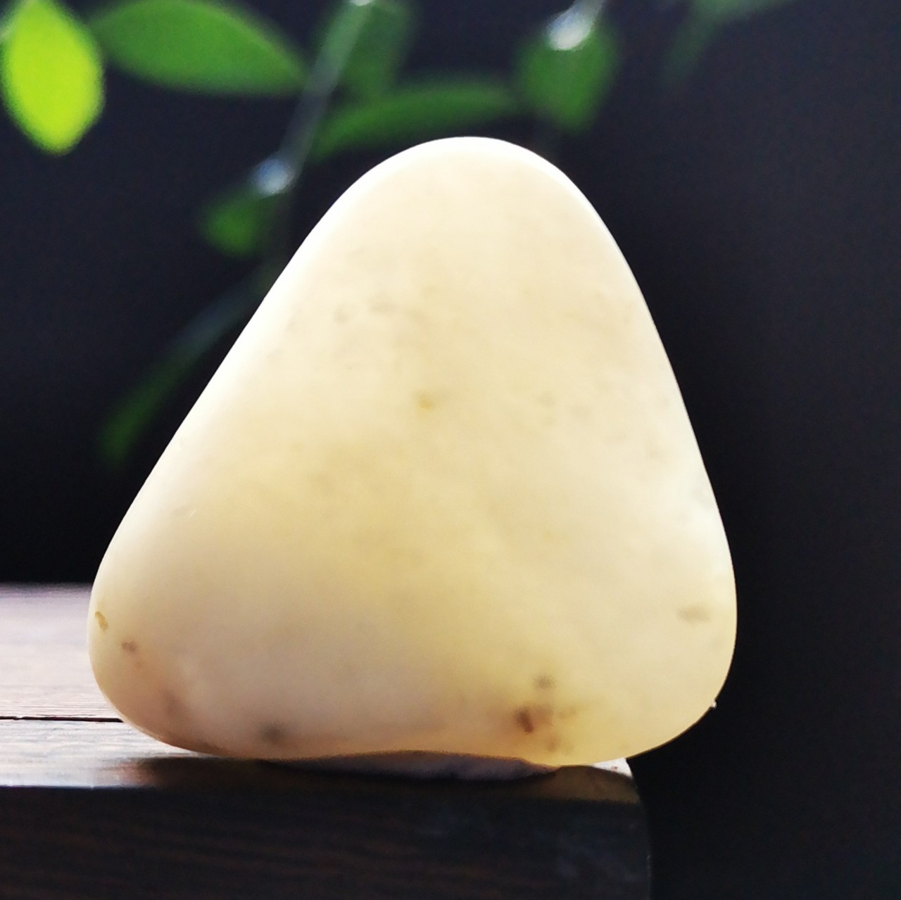 新疆和田羊脂白玉籽料原石挂坠吊坠原料厂家一件批发直销支持复检