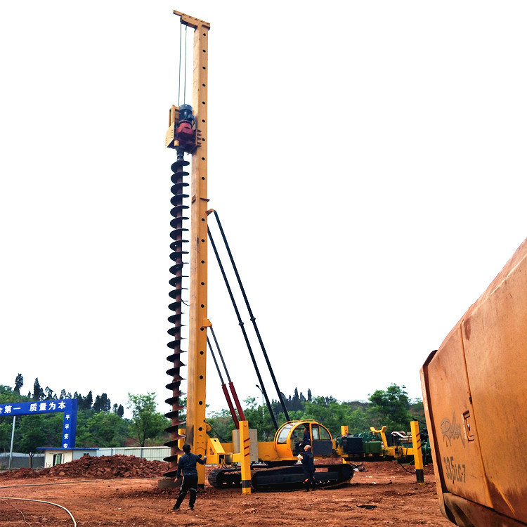 长螺旋打桩机定制小型地基打桩机厂家履带式长螺旋cfg桩机