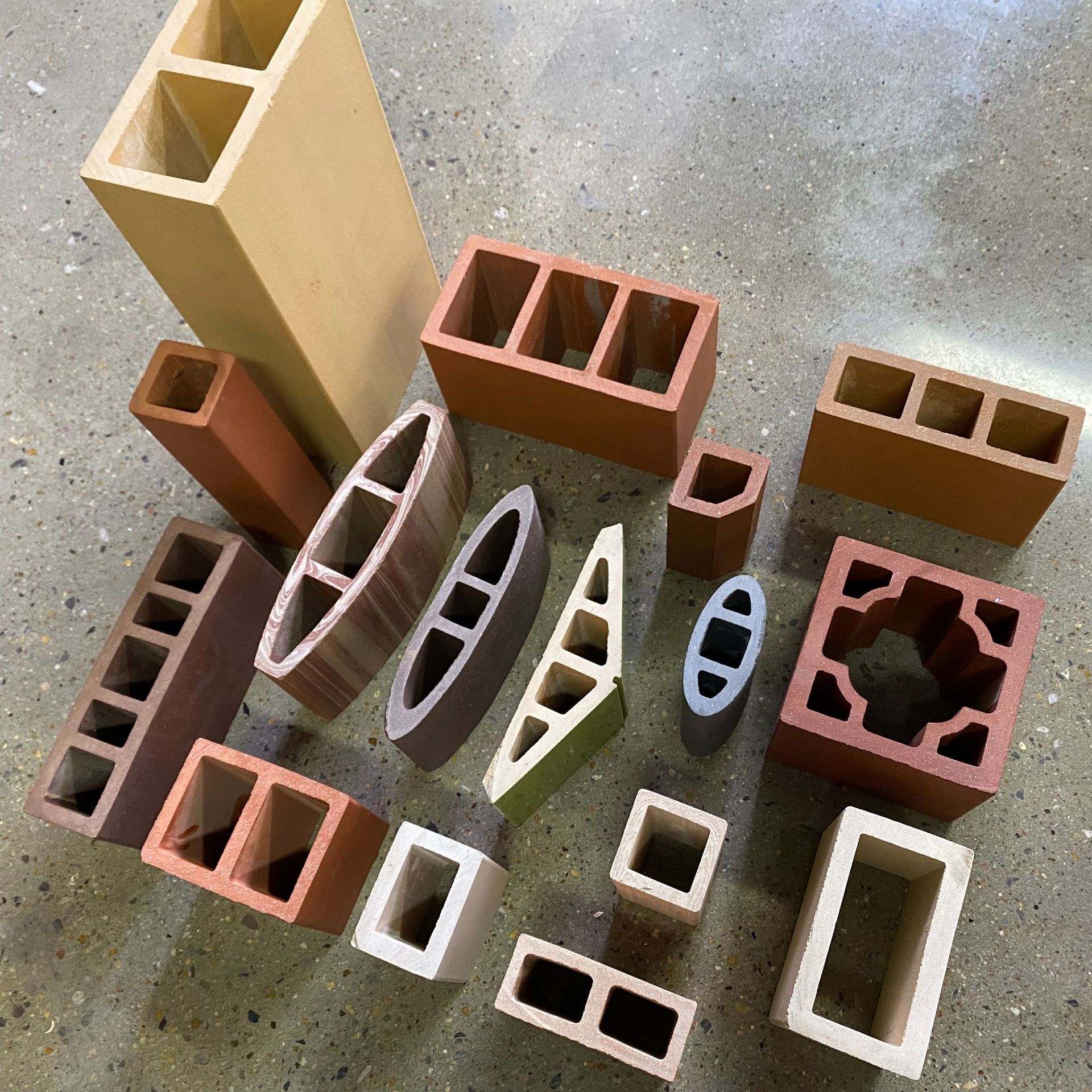 厂家 直销陶板陶土板陶棍陶百叶颜色多样,陶板幕墙免费拿样