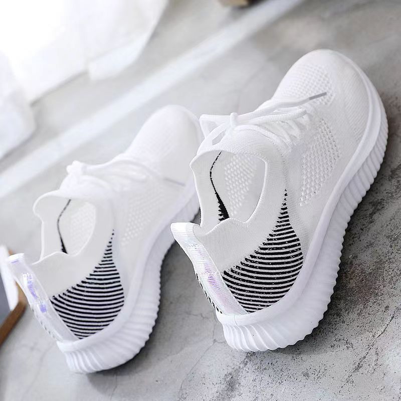 One Piece Dropshipping Summer Zhenfei Knitmesh Cloth Shoes Hollow out Old Beijing Female Tennis Shoes Comfortable Flat Sports Casual Shoes