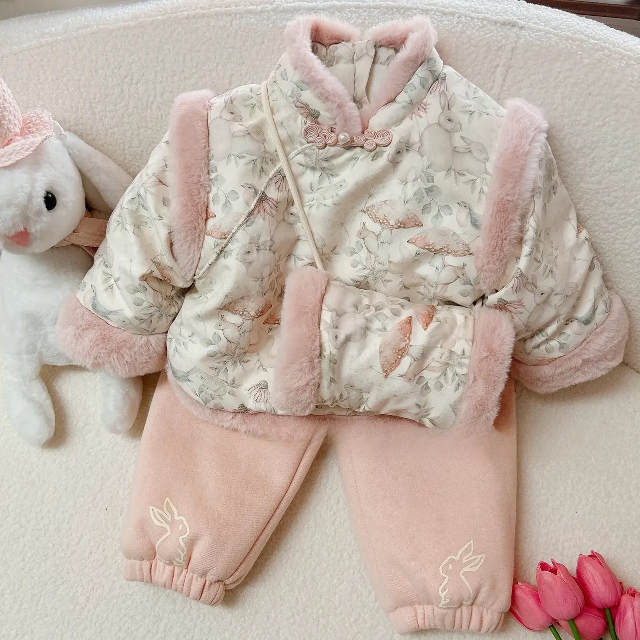 女童套装冬装洋气儿童唐装加绒女宝宝周岁礼服过年拜年汉服两件套