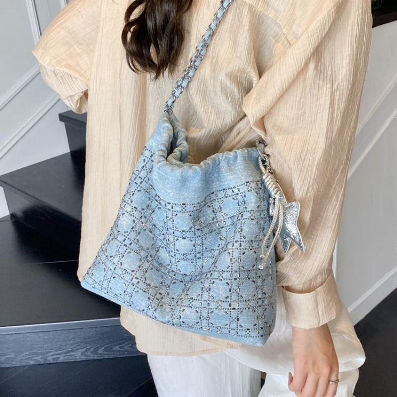 微瑕小众设计感牛仔可颂帆布包女单肩斜挎饺子包百搭大容量腋下包