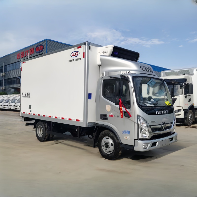 福田冷藏车蓝牌奥铃冷藏车报价小型4.