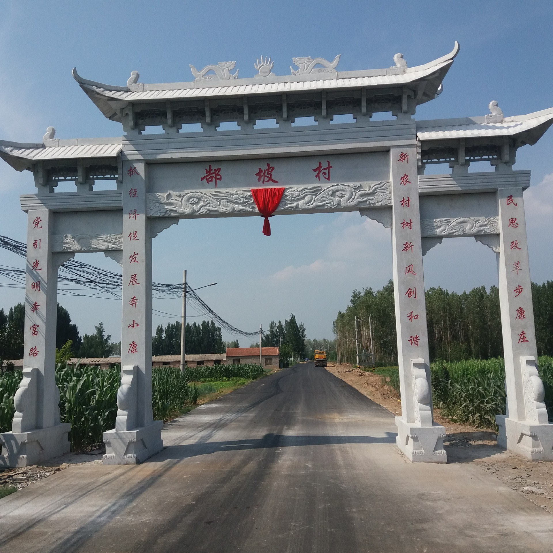 厂家设计直销美丽乡村石牌楼石牌坊石门村口景区大门青石花岗岩