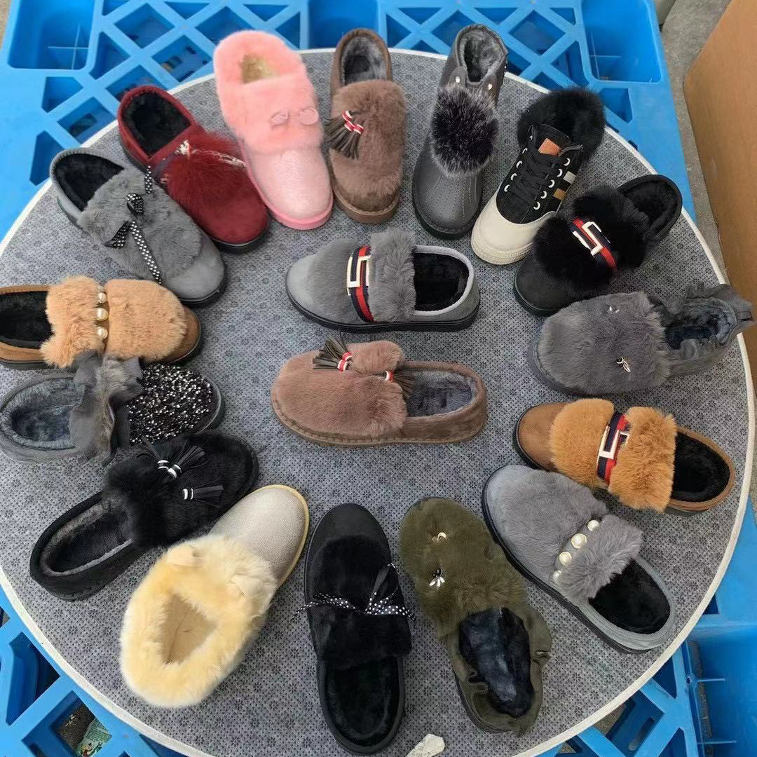 冬季新款休闲女棉鞋摆摊赶集女鞋批发地摊市场货源厂家直供库存鞋