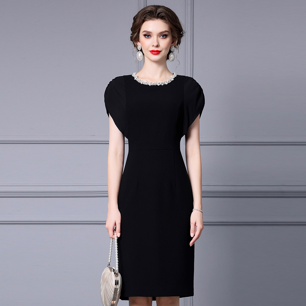 智丽高端贵妇人气质包臀裙领边手工钉珠黑色显身材连衣裙2024夏款