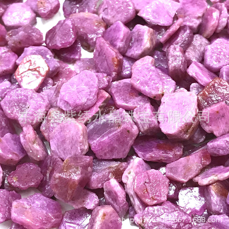 天然红刚玉原石标本雕刻镶嵌装饰 厂家现货批发