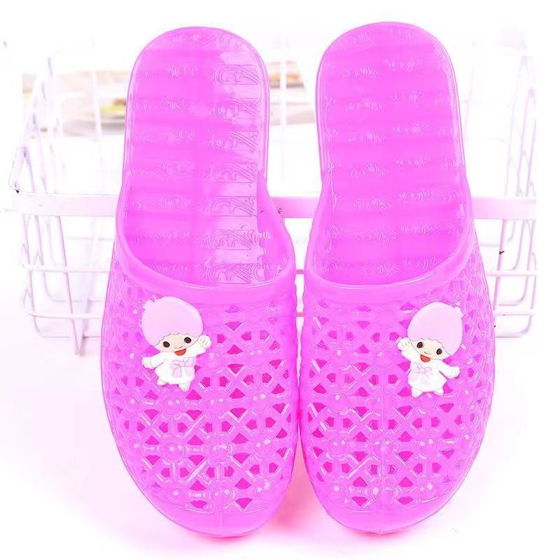 新款水晶半包头拖鞋女夏季缕空透气平底防滑家用浴室女网红凉拖鞋