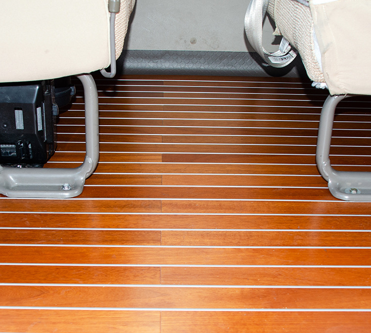 考斯特汽车木地板改装翻新内饰软包内饰翻新改装航空座椅窗帘