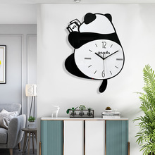 可爱熊猫挂钟静音客厅创意设计感高颜值时钟可挂墙家用钟表免打孔