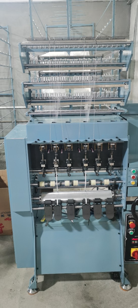 台湾达贺牌高速针通机 花式单双层针通机生产特殊纹数据线