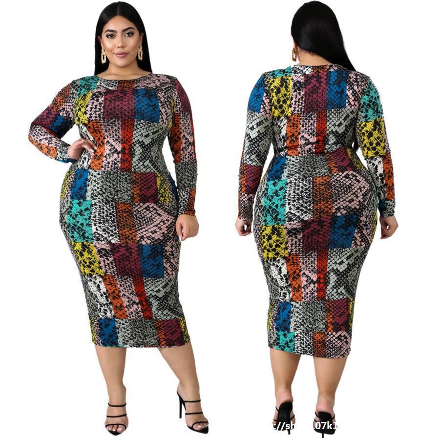 女大号连衣裙图片