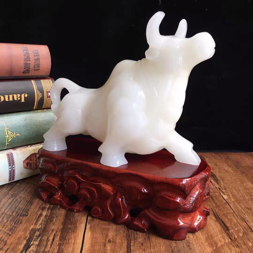 阿富汗玉牛风水玉石摆件工艺品开业礼品摆件酒柜电视柜生肖牛摆件