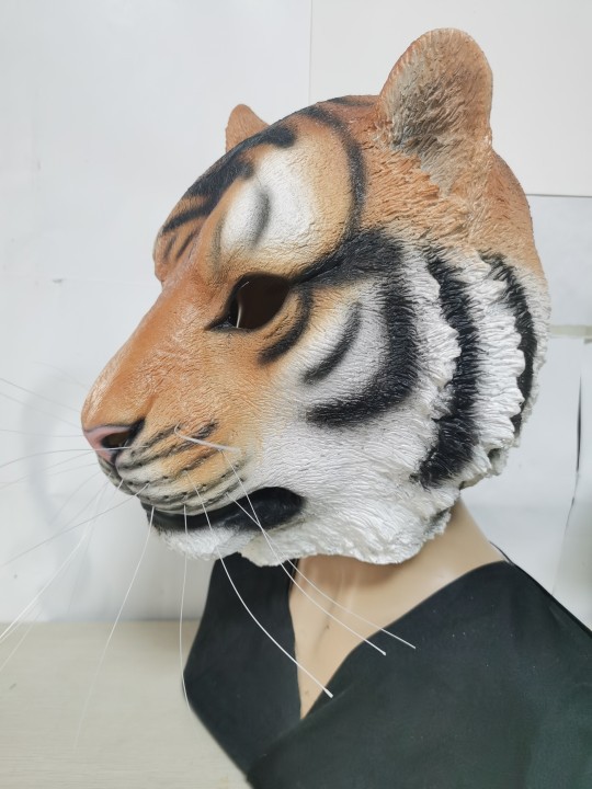 2022虎年乳胶面具老虎新年跨年动物全脸头套成人装扮卡通道具派对