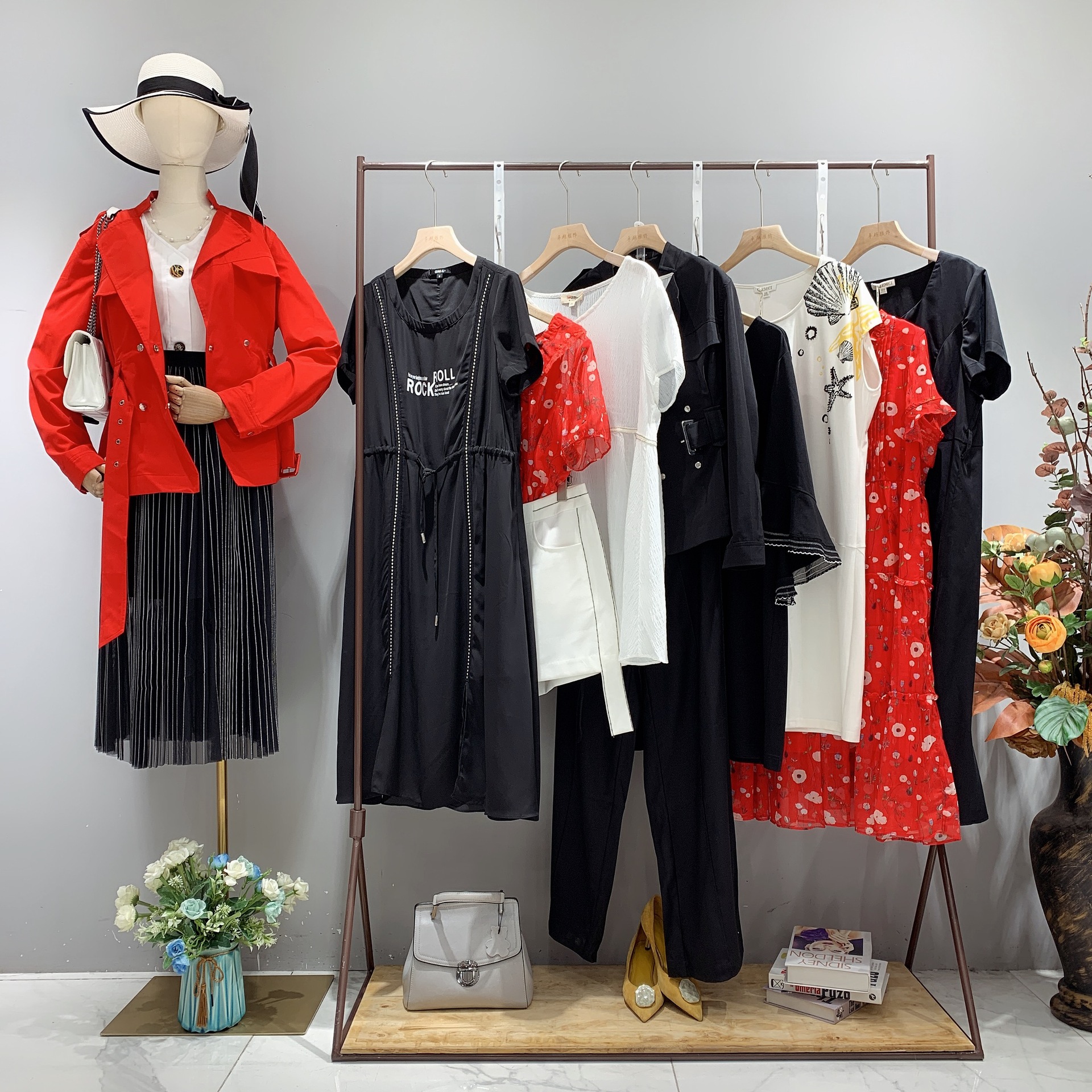 珂雯娜休闲连衣裙中淑大码品牌女装尾货品牌折扣女装直播一手货源