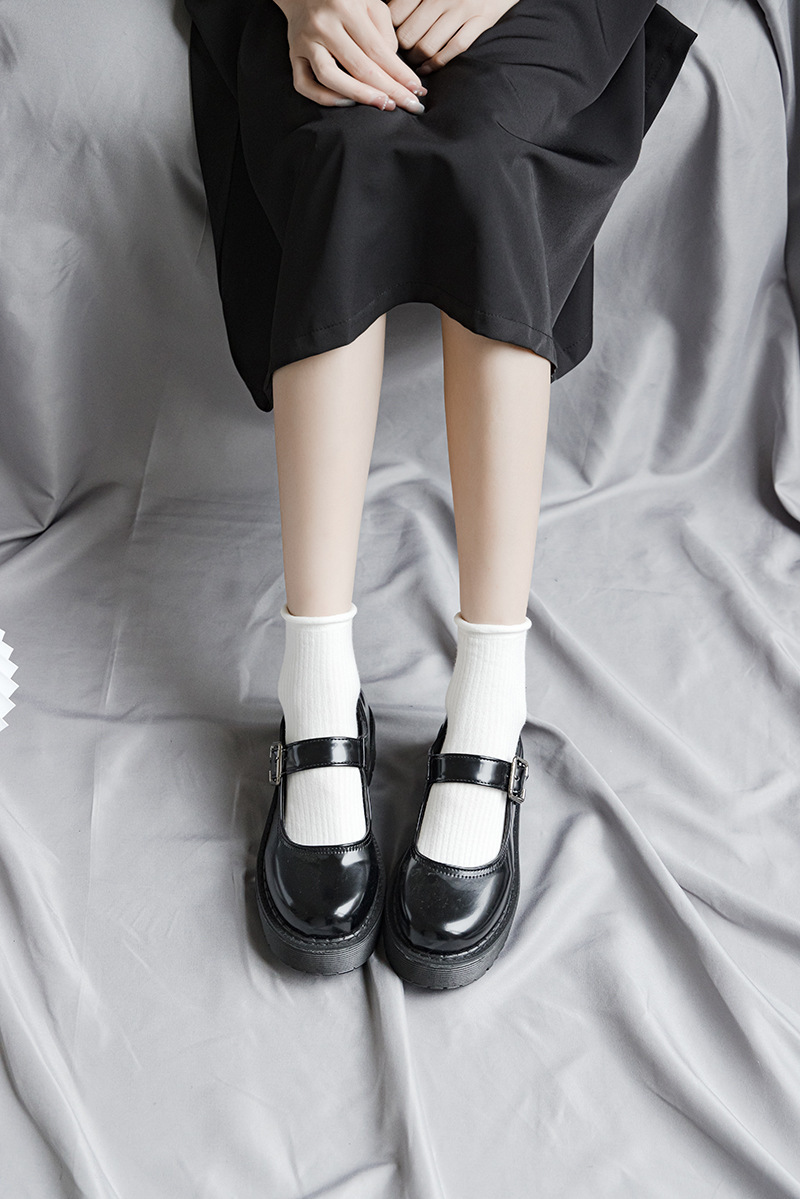 春秋新款白色袜子女jk花边女袜洛丽塔中筒袜可爱日系潮袜ins