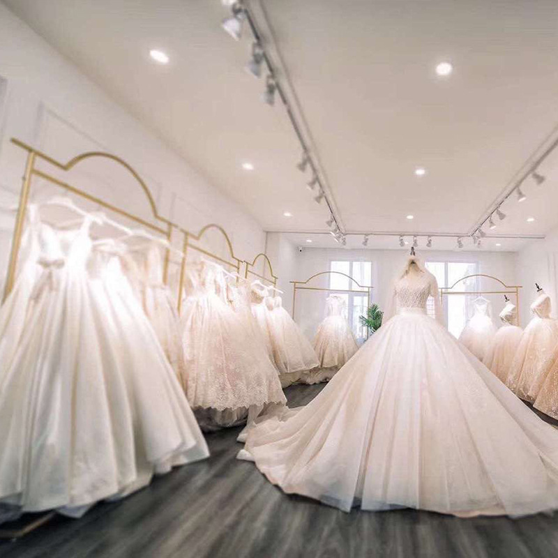 婚纱架子高档展示架网红店铺礼服大拖尾齐地裙落地架影楼挂婚纱架