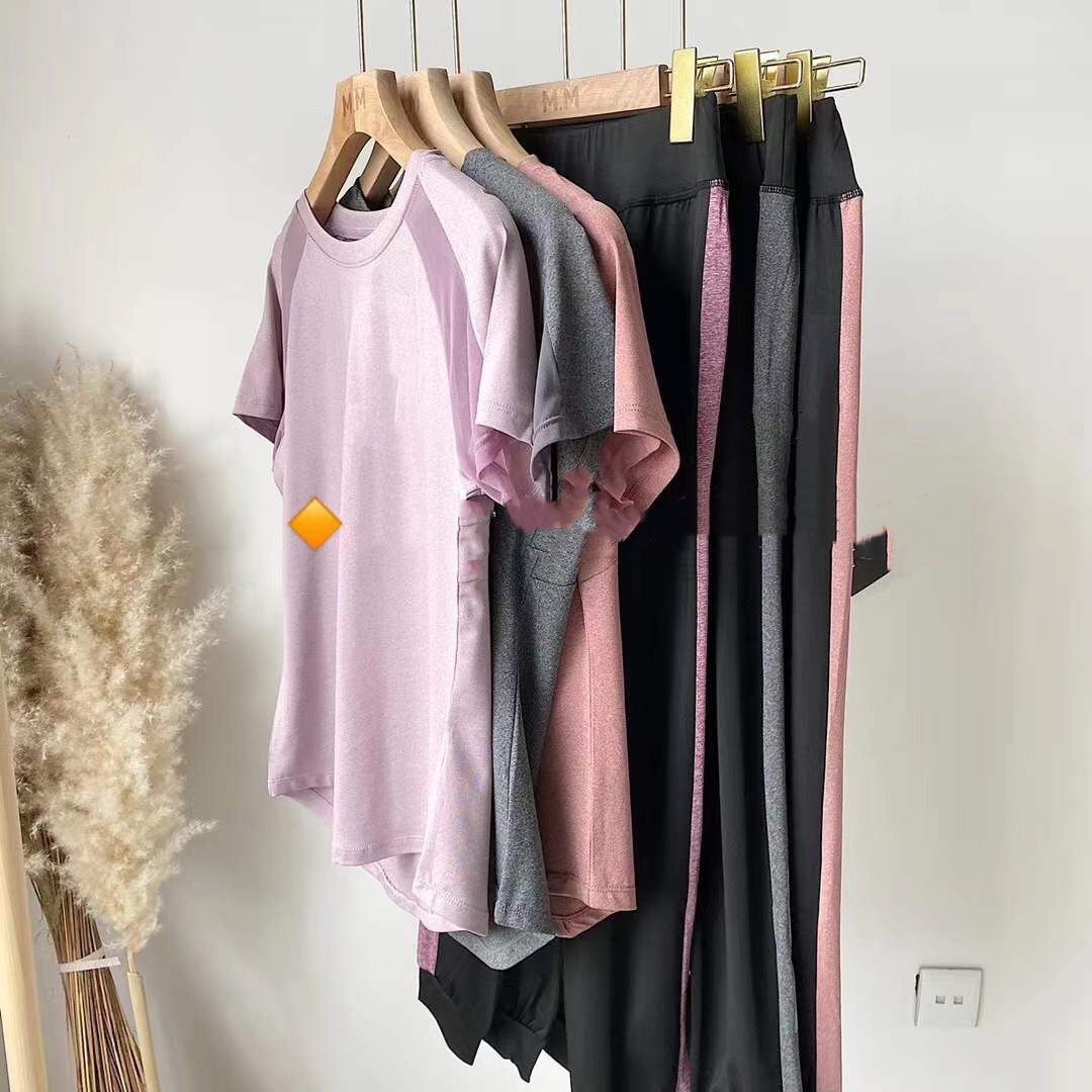 女士运动衣一套