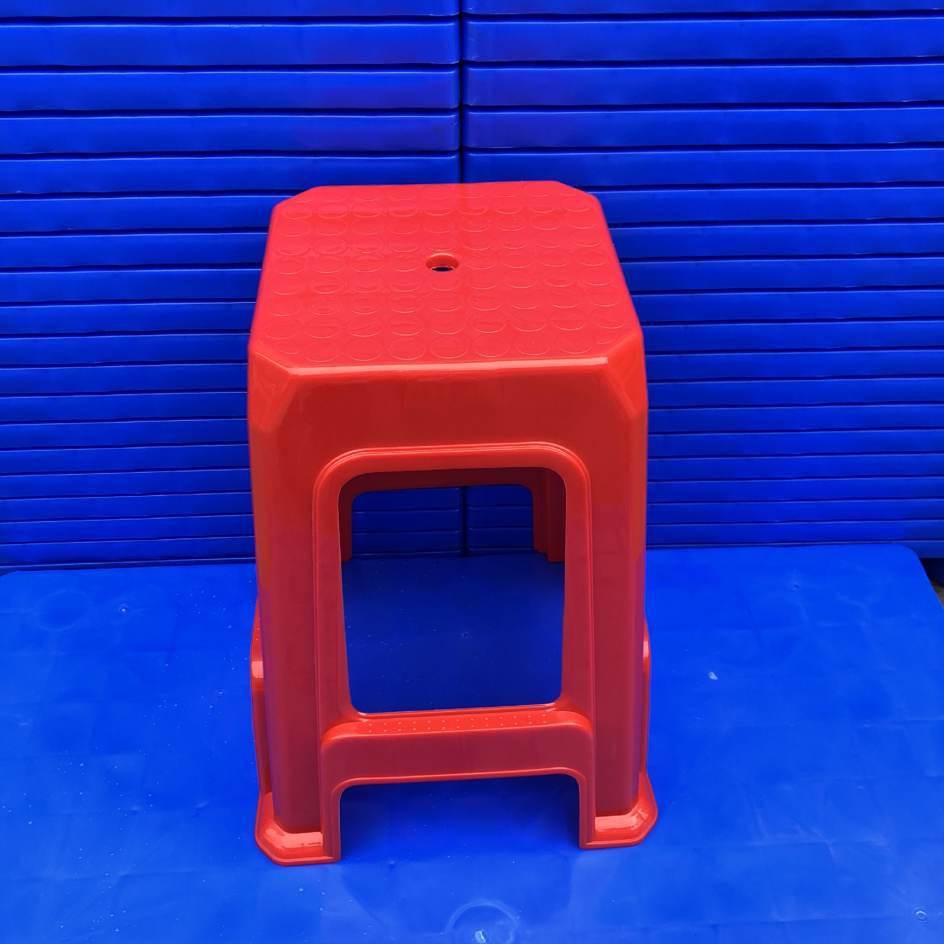 55高胶凳加厚塑料方凳1.