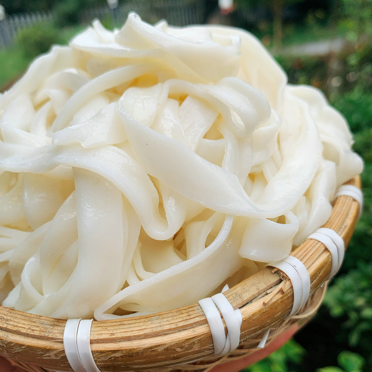 1斤包邮~湖北荆州特产武汉沙市米粉新鲜宽湿米粉500g胜过湖南米粉