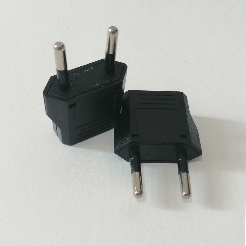 欧标插头 eu电源插座巴西 转换插头 美式转欧式转接插头 旅行插座