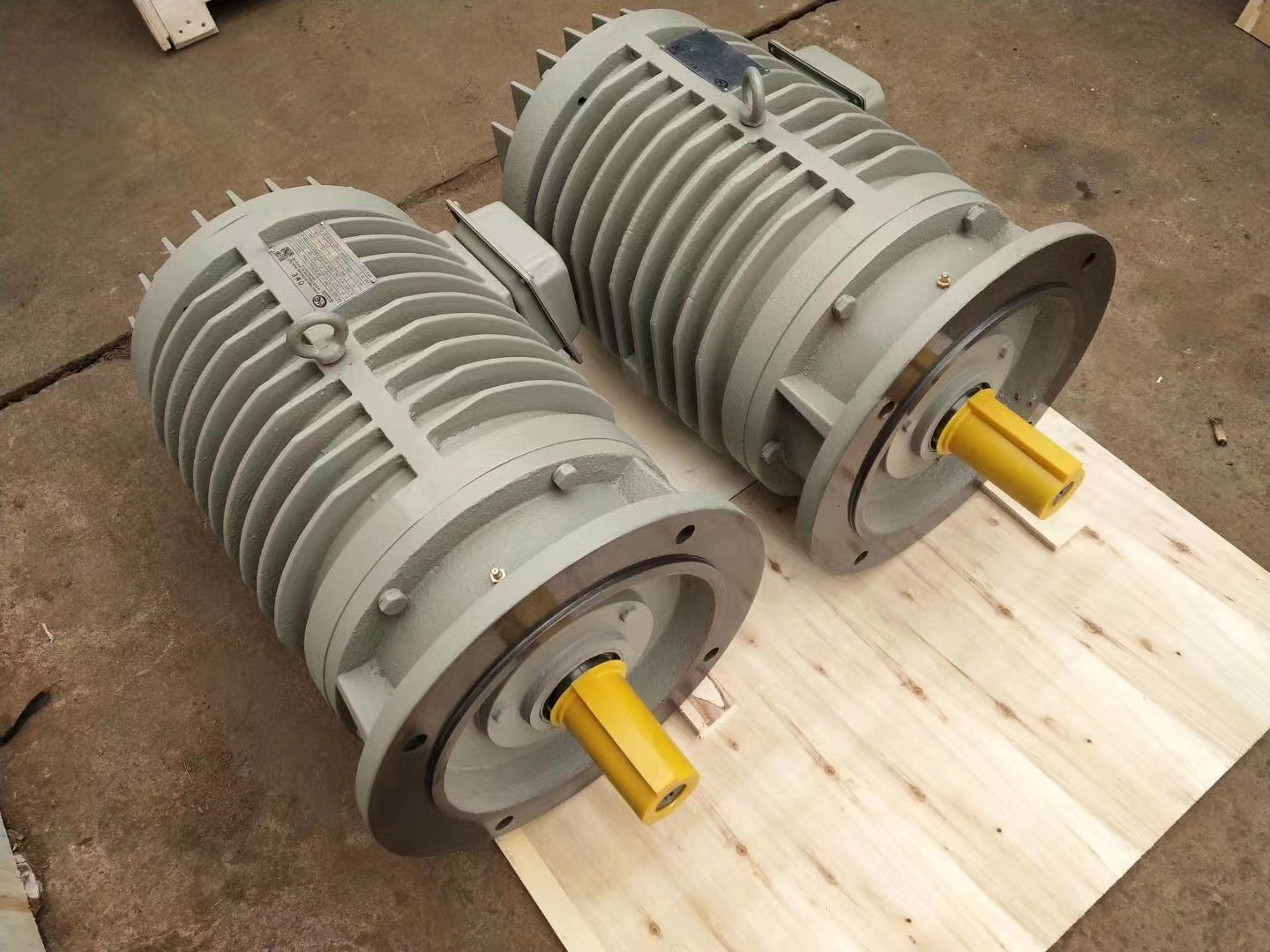 辊道电机 abb电机 起重及冶金用电机 直流电机 高速电机