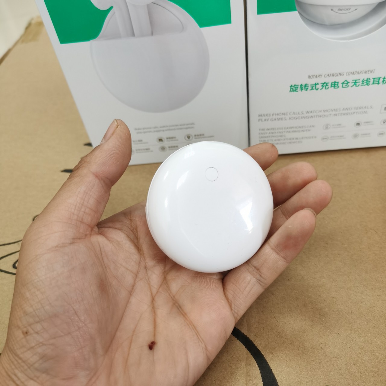 洛倍尔f62 充电仓蓝牙耳机对耳tws旋转开盖超重低音热销款