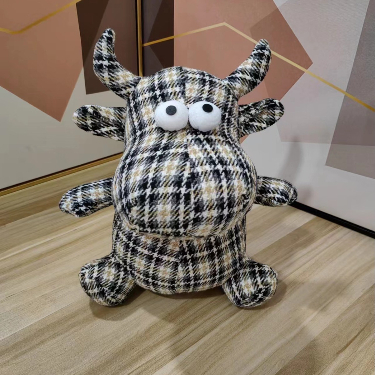 热销新款造型布偶大眼牛毛绒公仔卡通牛毛绒玩具生日礼品儿童玩具