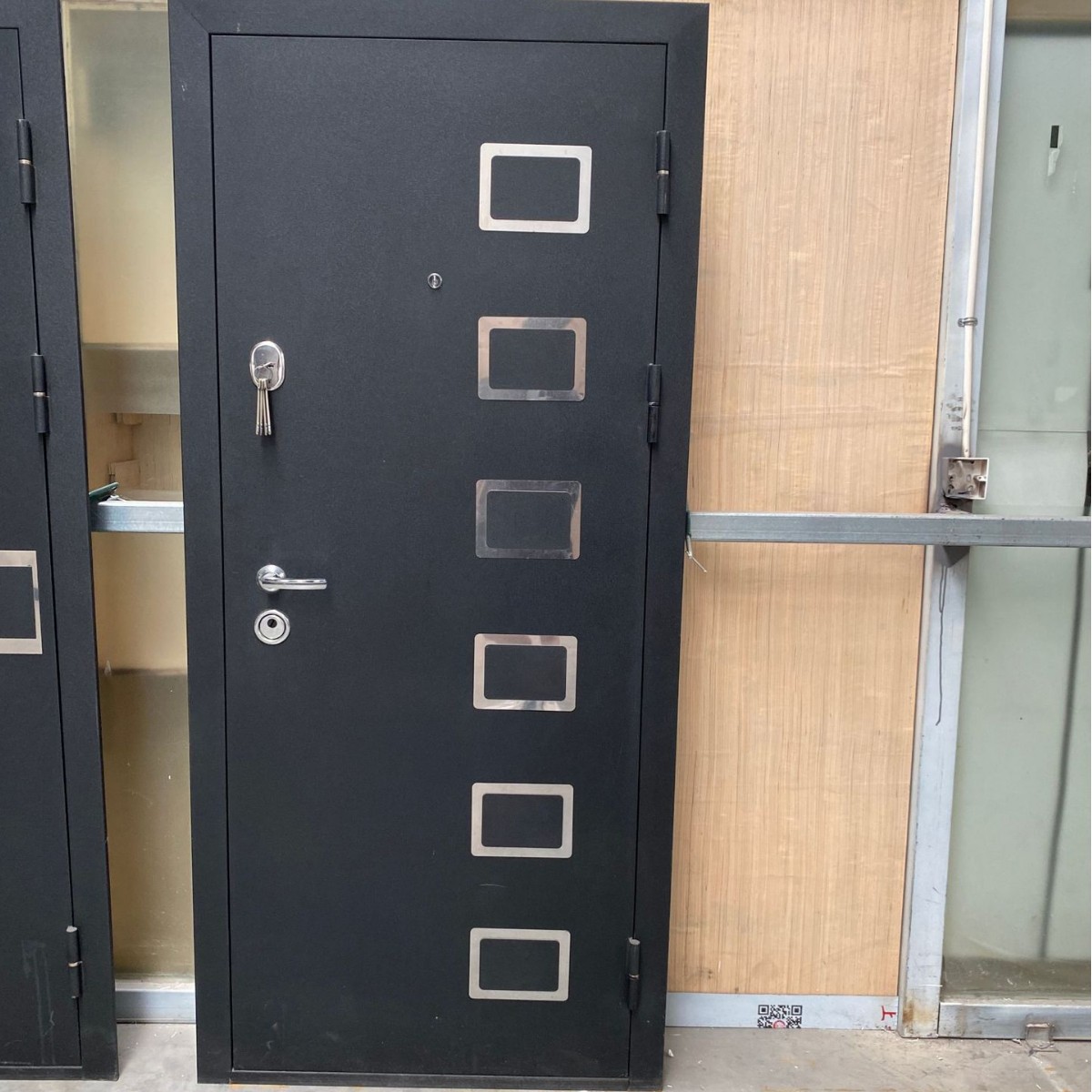 源头工厂直销支持外贸出口俄罗斯插板门土耳其门商品房工程进户门