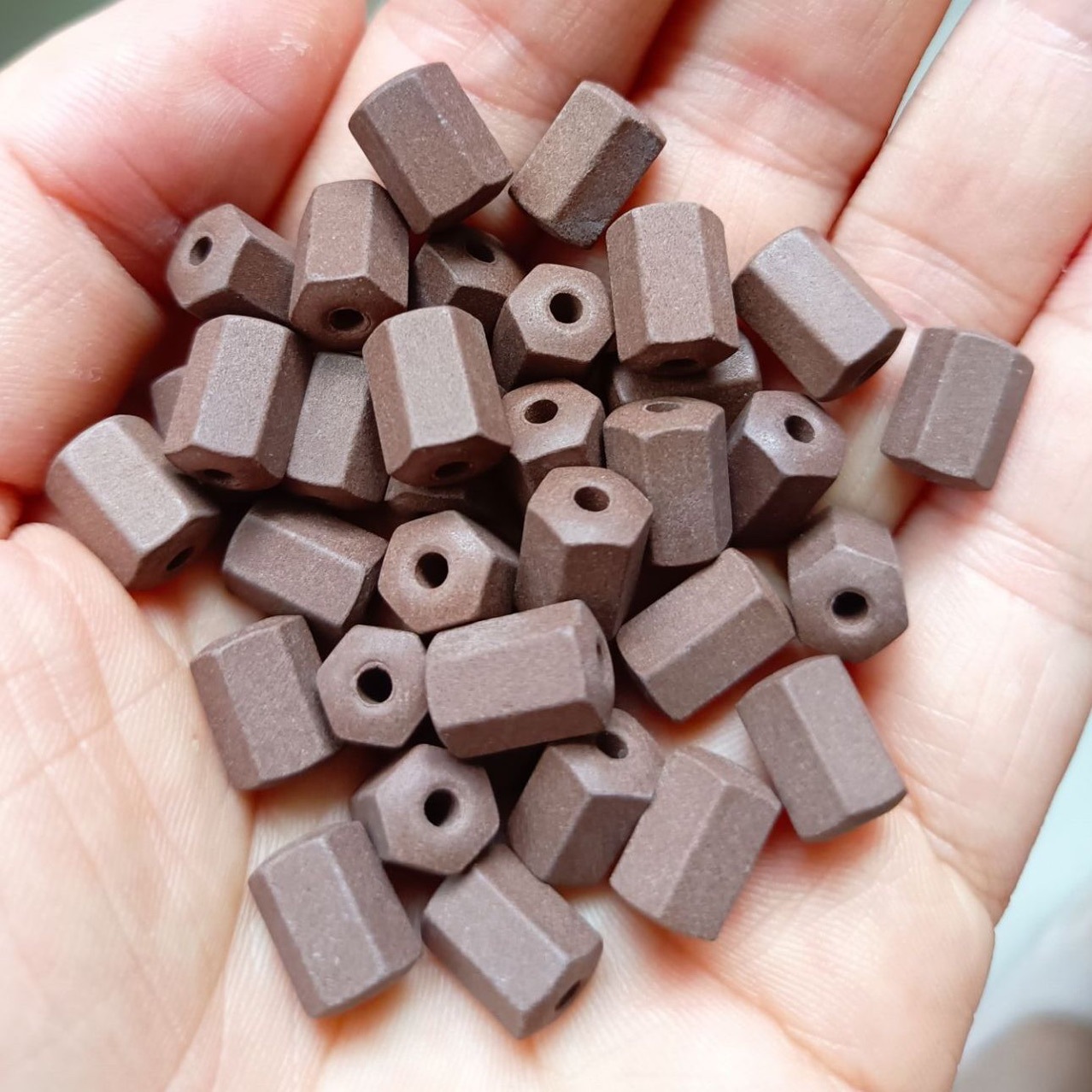 1000颗库存处理托玛琳珠子项链手链用咖啡色亚光六角珠 锗石六角