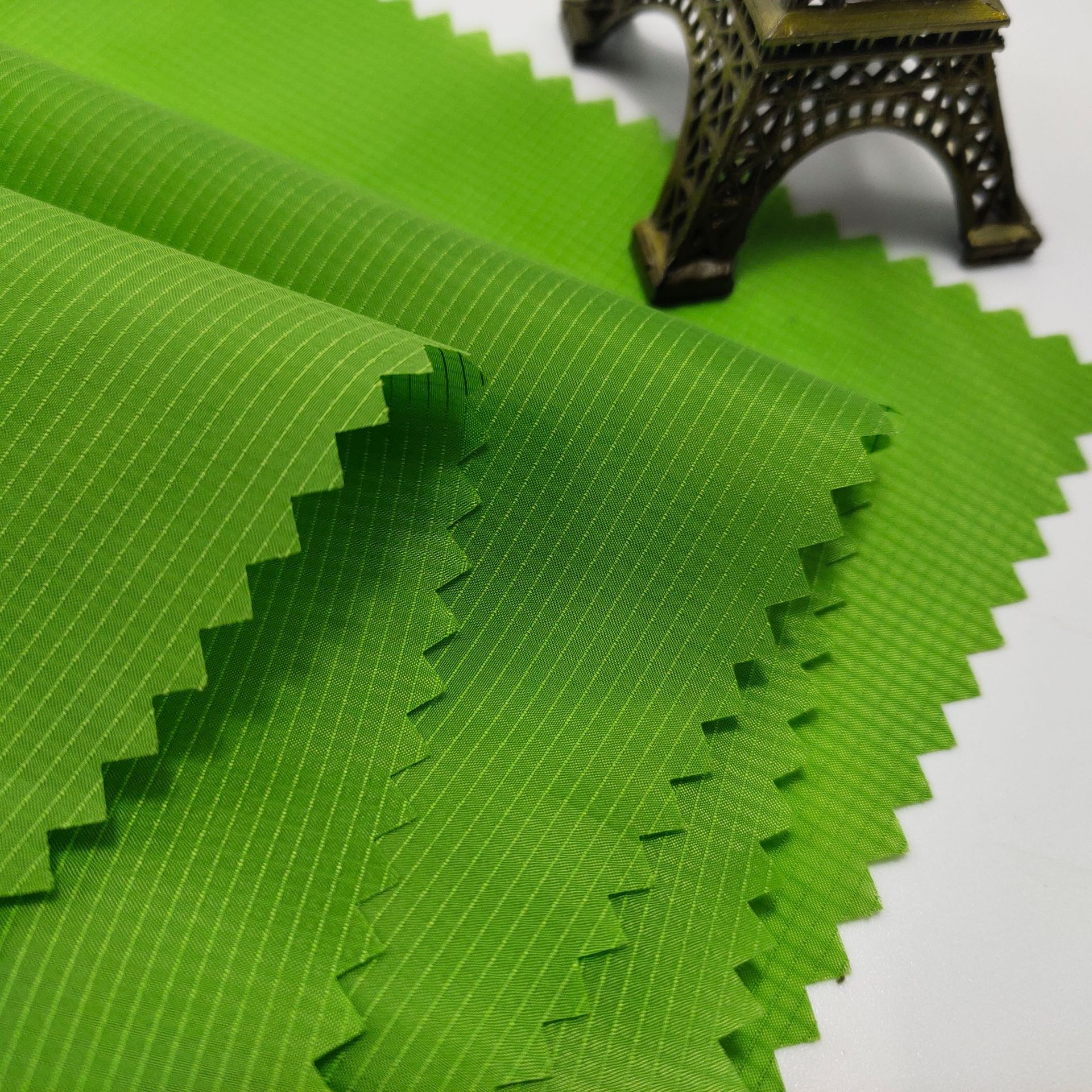 pret佳人原料20d格子涤塔夫环保再生面料 透气新品轻薄羽绒服面料