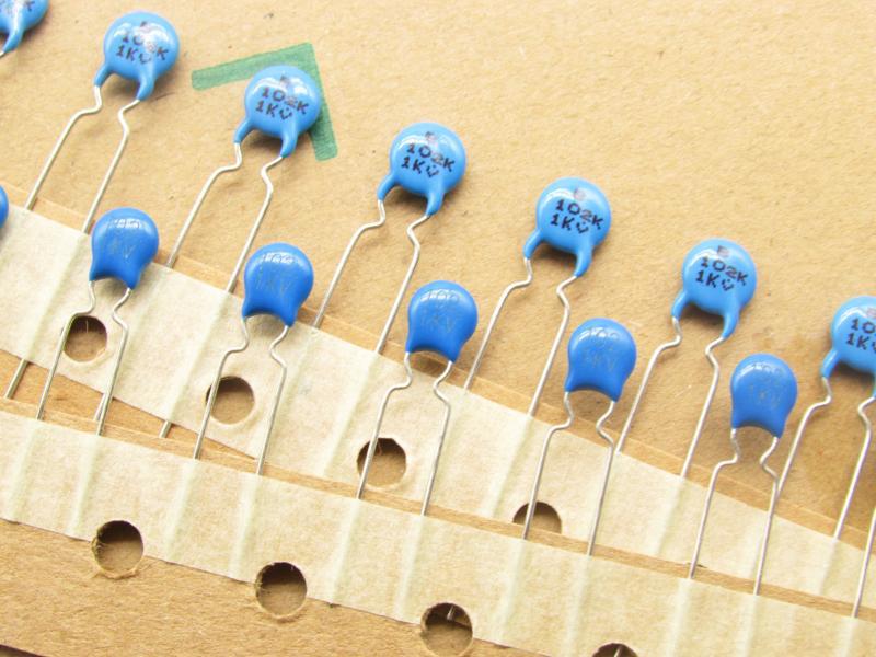 1kv102 1kv1000pf 1000v 1nf 瓷片电容 dch102ky5p050n5jt0 50只