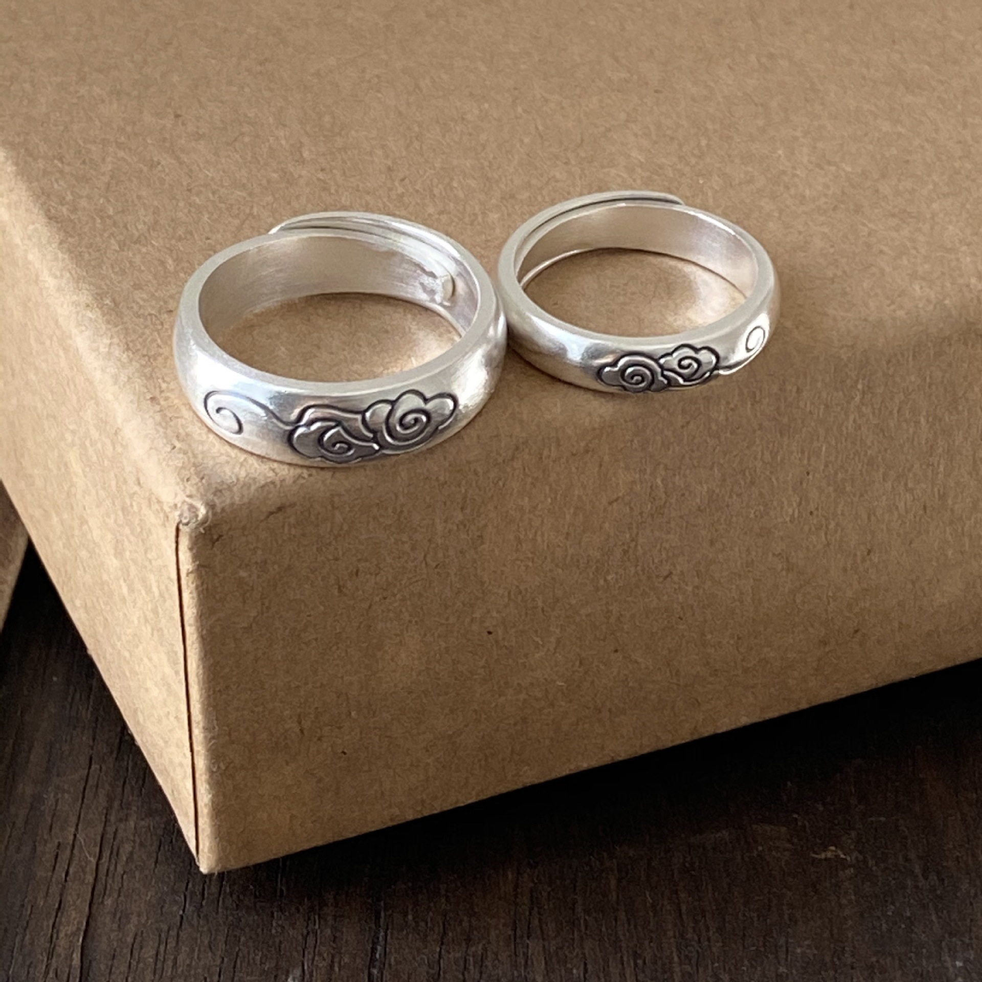 s999纯银古法戒指女复古情侣戒指环祥云男女对戒活口可调节戒指环