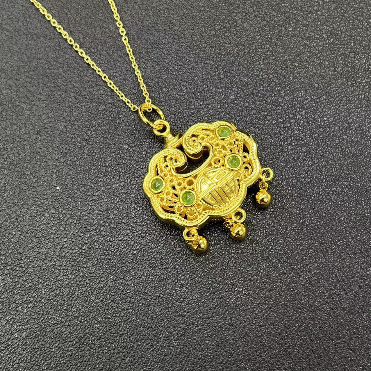 工厂直销-天然a货满绿高冰翡翠如意长命锁吊坠k281-阿里巴巴