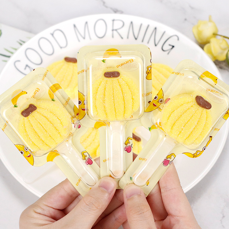 金稻谷48支香蕉造型软糖卡通儿童零食盒装糖果批发小卖部果汁软糖