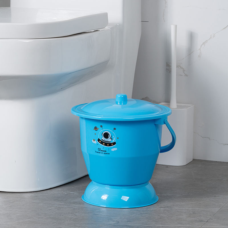 大号儿童痰盂罐尿桶带盖防臭便携车载有盖男女孩宝宝尿盆坐便器家