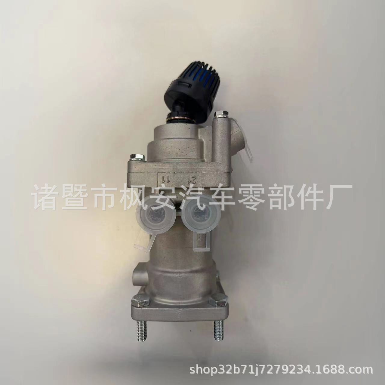 j7刹车总阀/总泵 一汽解放j6p j7 青岛解放悍v jh6 重汽t7 三一