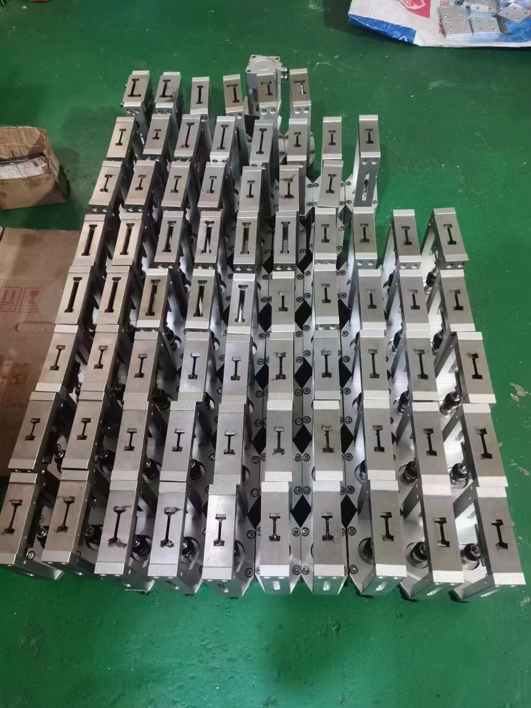 包装机冲刀r角全自动包装机配件冲刀冲圆角刀