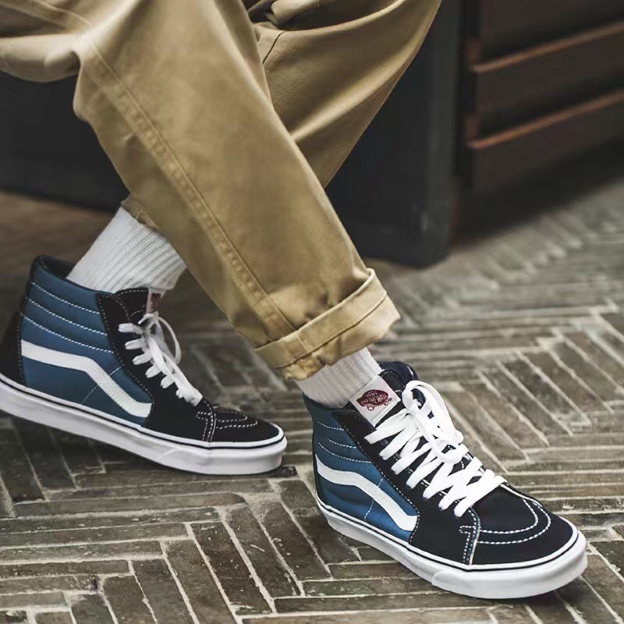 万斯高帮大牌拼色减震黑白地板鞋带篮球鞋学生情侣硫化休闲帆布鞋