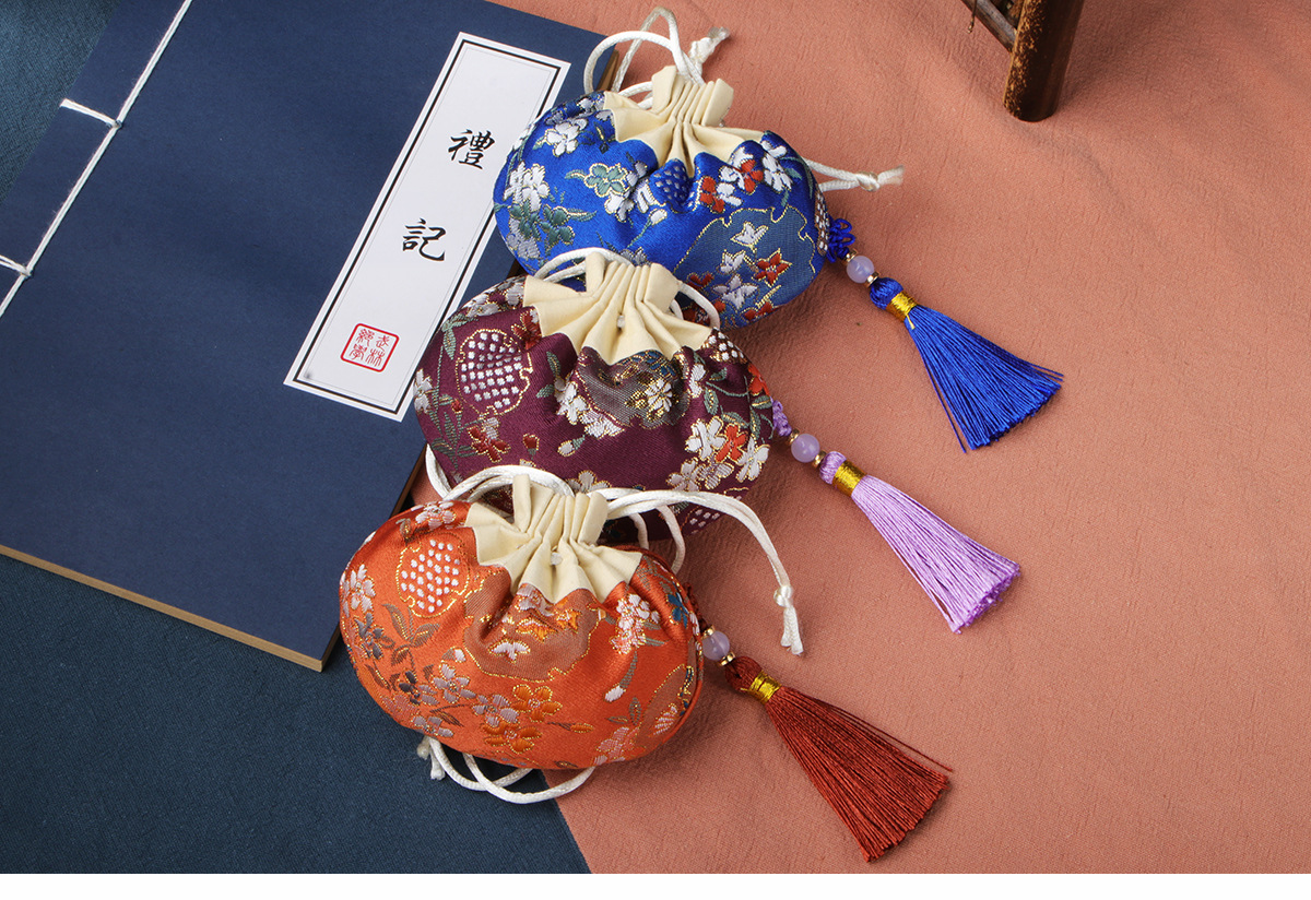 端午节香囊空袋汉服装饰香包空袋子长绳挂脖古风香袋刺绣驱蚊荷包