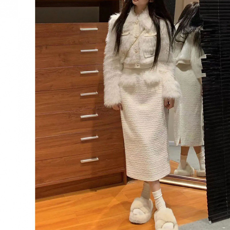 小香风白色套装裙秋冬女名媛温柔风短款加厚皮草毛毛外套两件套