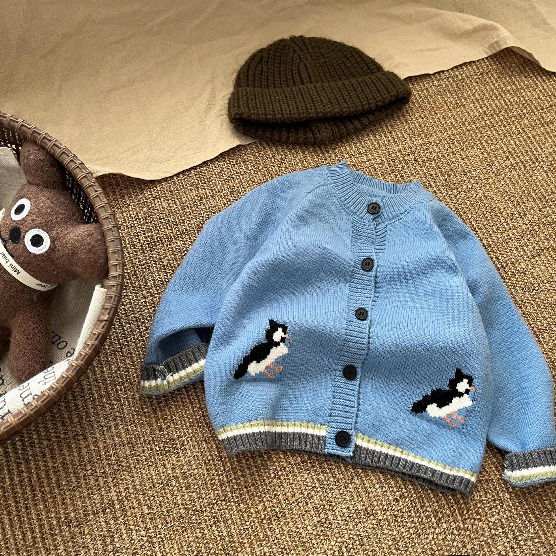 2024春季新品儿童毛衣男女宝宝卡通针织休闲百搭时尚潮宽松外套