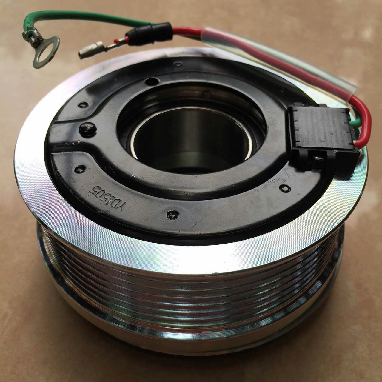 提供空调压缩机电磁离合器适用于crv24re4型号离合器