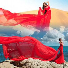 白色头纱拍照红色头纱海边盖头婚纱巾旅拍道具拖尾拍摄沙滩长条素